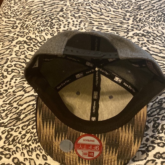 Brand New Spurs SnapBack - Picture 3 of 4